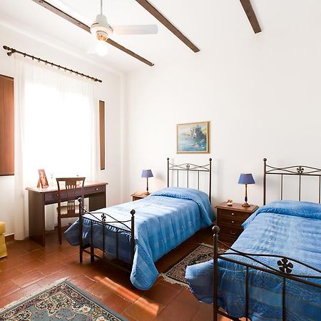 Orange Park - Agriturismo Villa Misterbianco Phòng bức ảnh